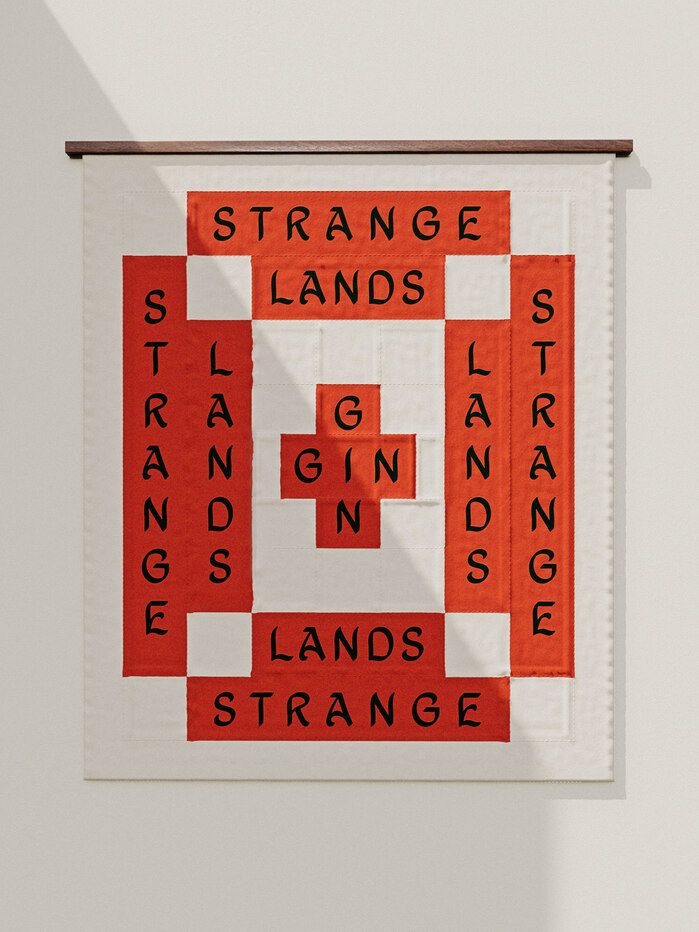 Strange Lands Gin 16