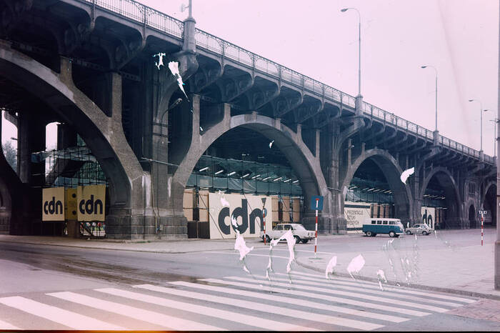 Exhibition CDN – Presentations of Young Art  under the Poniatowski Bridge, 1977 ©&nbsp;Zygmunt Rytka