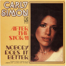 Carly Simon – “After the Storm” / “Nobody Does It Better” Italian single cover