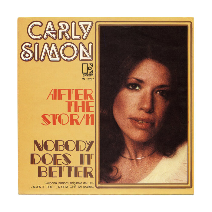Carly Simon – “After the Storm” / “Nobody Does It Better” Italian single cover