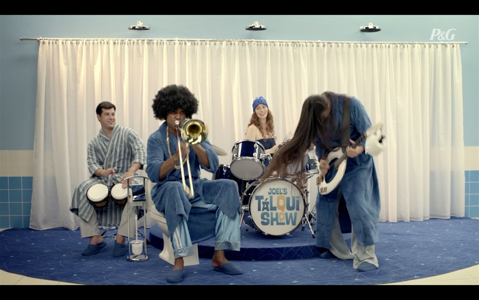 “Joel’s Tálqui Show” commercial for Head &amp; Shoulders 5