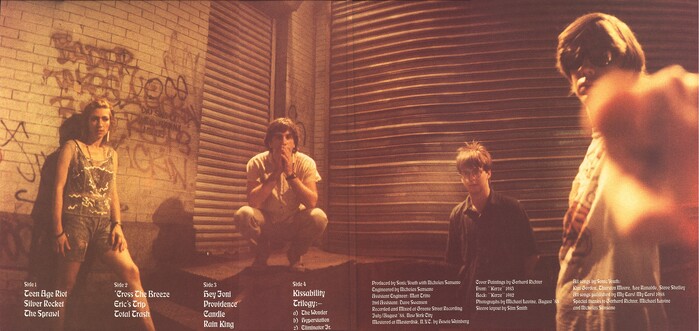 Gatefold opened, with photography by Michael Lavine