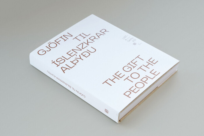 Gjöfin til Íslenzkrar Alþýðu / The Gift to the People 2