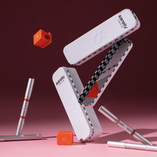 <span>Sarelly Creativo Lab</span>