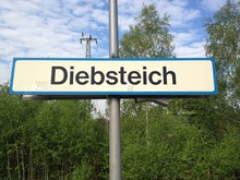 Diebsteich station sign