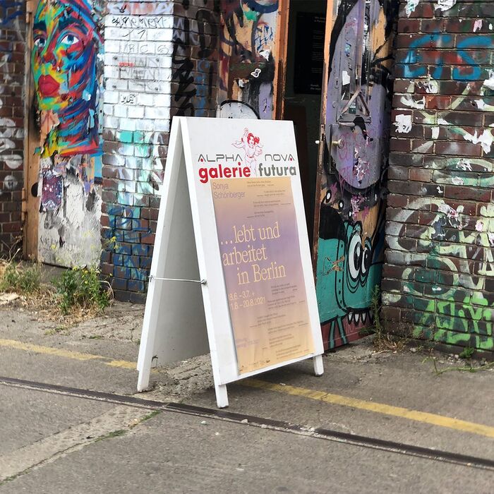 …lebt und arbeitet in Berlin by Sonya Schönberger 6