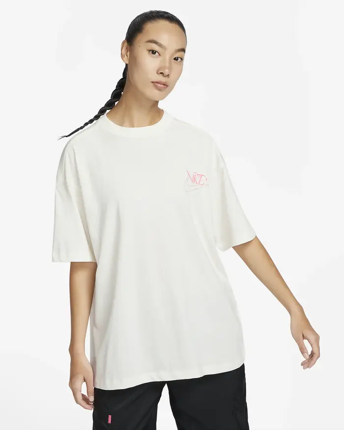 Nike “The Goddess of Victory” T-shirt 3