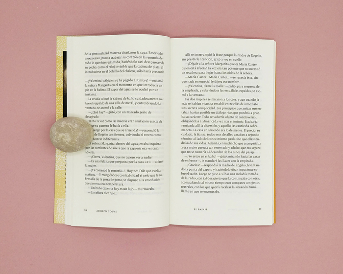 El pasaje y otras novelas by Adolfo Couve 4