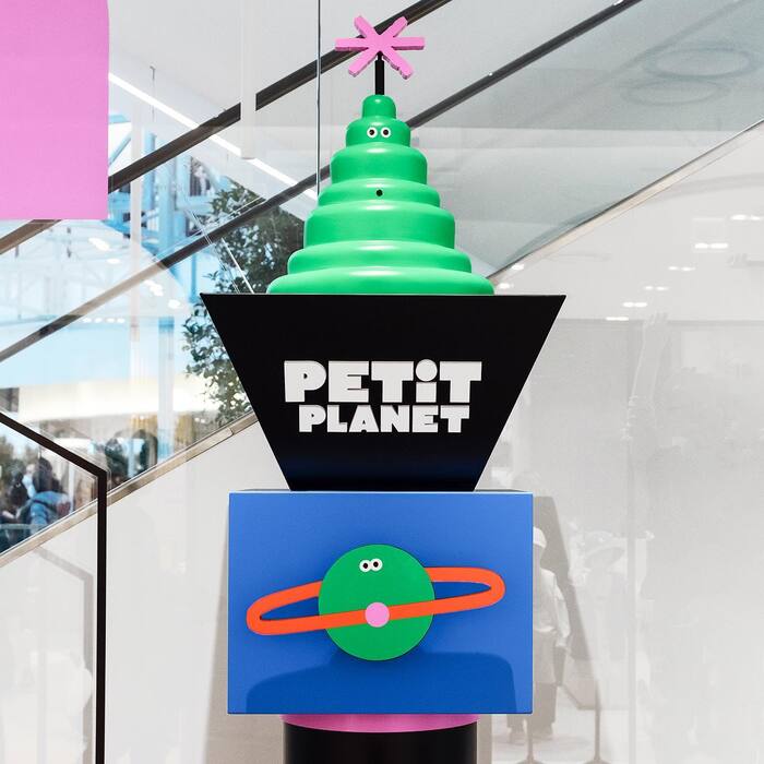 Petit Planet 11