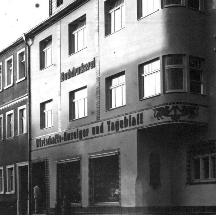 Deutsche Fotothek dates this photograph to “around 1935/1940”.