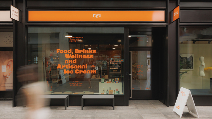 raye the store 06 1