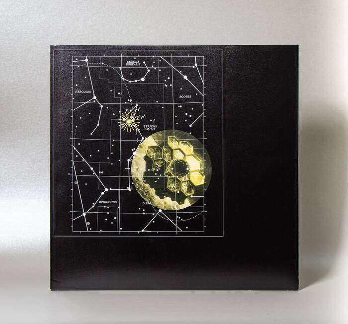 Inner sleeve, with spaceship and star map