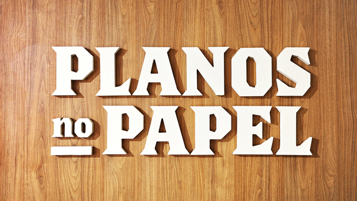 Planos no Papel 4