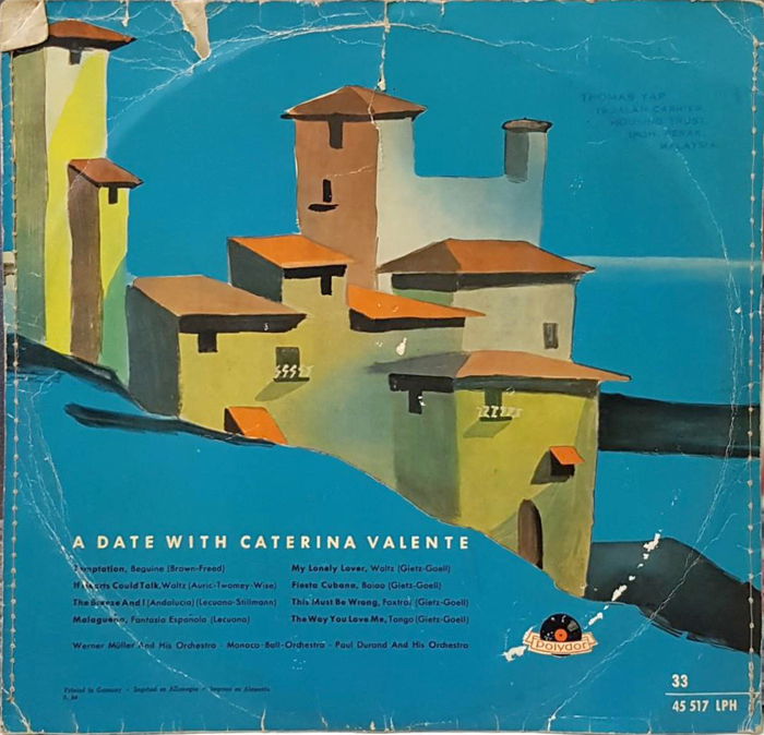 The back cover depicts an unspecified place of longing somewhere in southern Europe – rather Andalusia than Paris – with text set in .