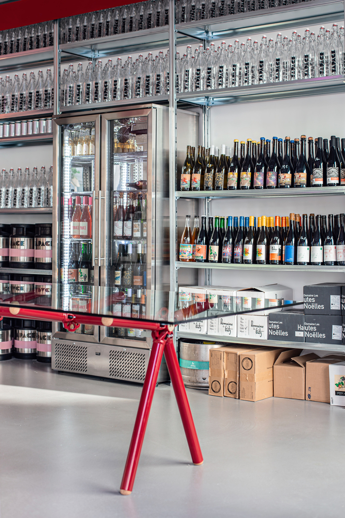 Tapage wine bar 2
