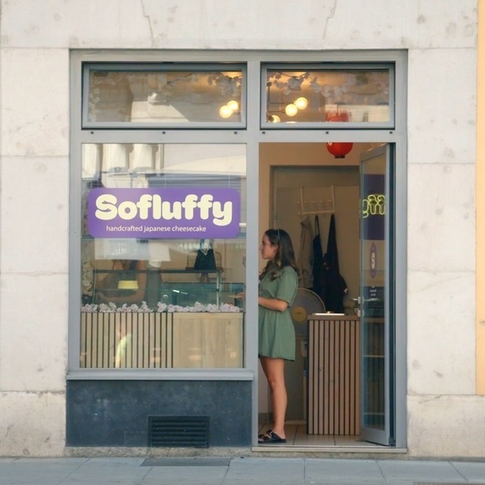 Shop front of SoFluffy at Rue de Lausanne 27, not far from Geneva’s main station