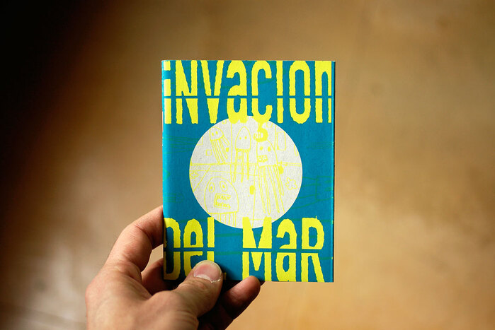 “Invaçion del mar” by Christophe Lambert, published in 1998 (25[w] collection)