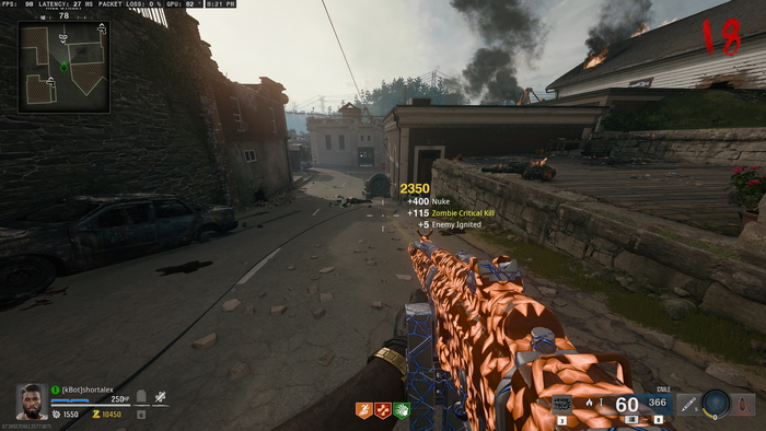 Barely surviving in Zombies mode. The HUD appears virtually the same as other online modes. Note that Helvetica is used on the score numbers, while Noto Sans on the described kills.