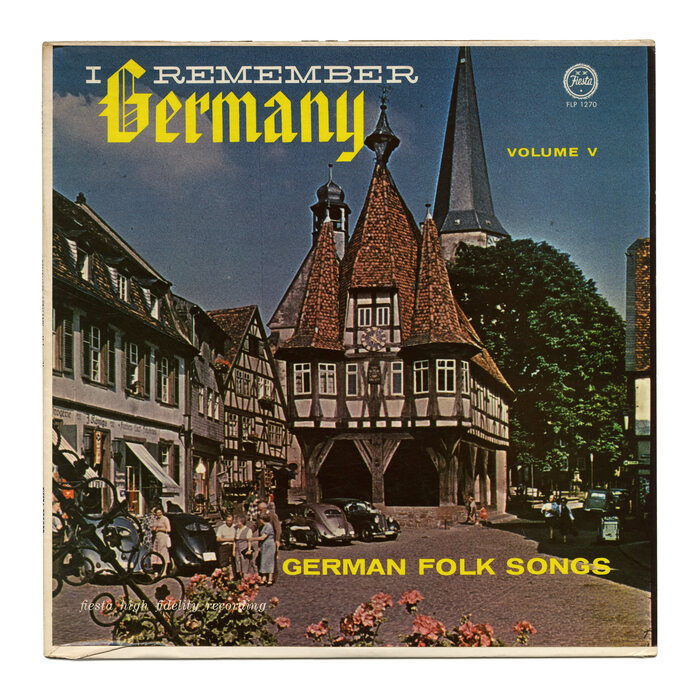  and  also serve for vol. 5. The wide slab is . The photograph shows the town hall of Michelstadt with its timber-frame construction, with several Volkswagen Beetle parked in front of it. [More info on Discogs]
