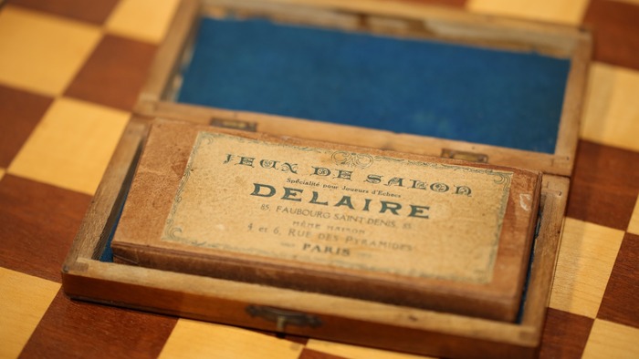 Jeux de Salon ‘Delaire’ chess set label 3