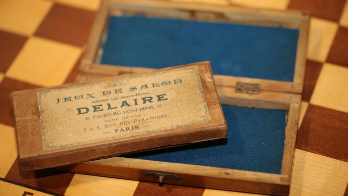 Jeux de Salon ‘Delaire’ chess set label 4