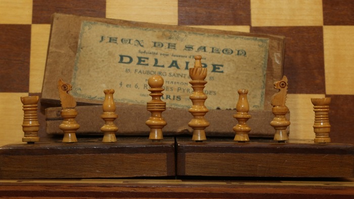 Jeux de Salon ‘Delaire’ chess set label 5