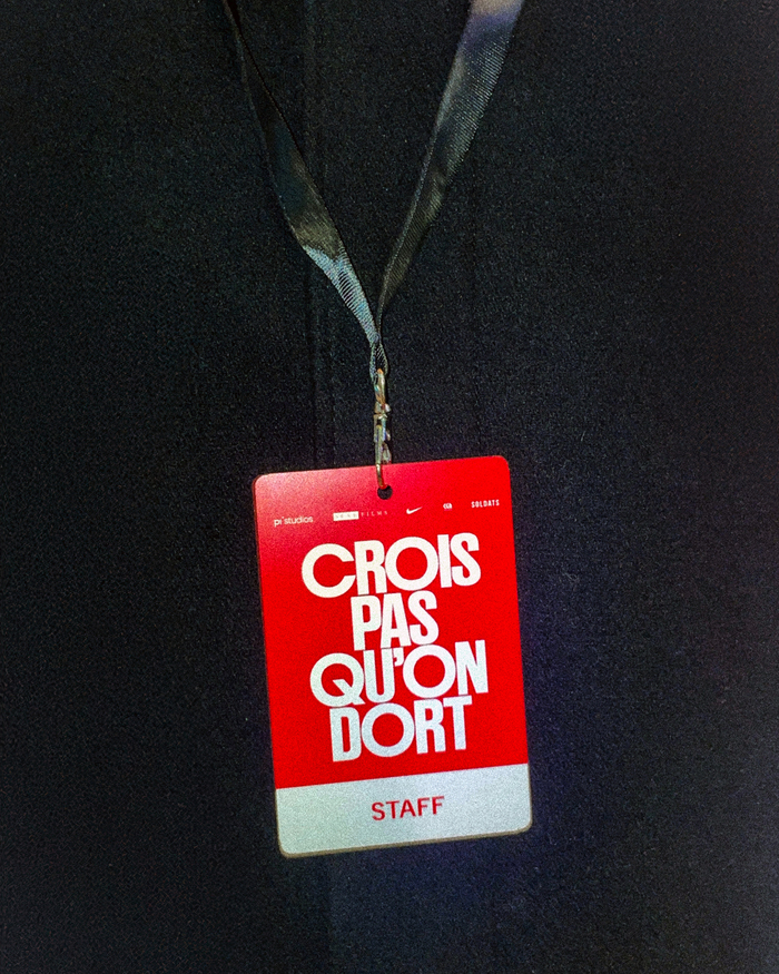 Crois pas qu’on dort campaign and titles 8