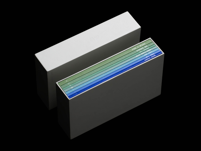 Switching Pens 换笔 book series 1