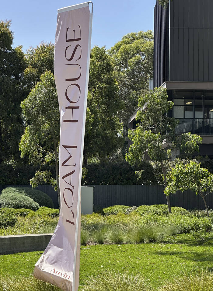 Loam House 7