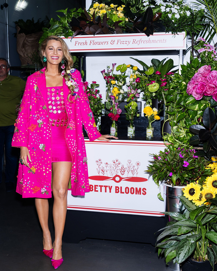 Betty Blooms 2