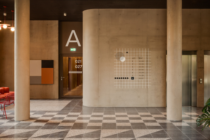Student hall wayfinding, Warsaw University Campus 1