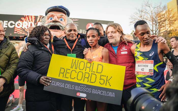 Beatrice Chebet and her family holding the 5k world record 2024