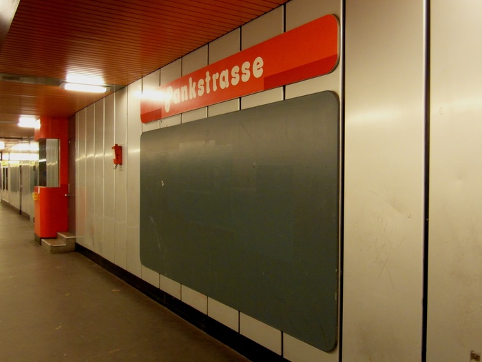 U-Bahnhof Pankstraße, Berlin 5