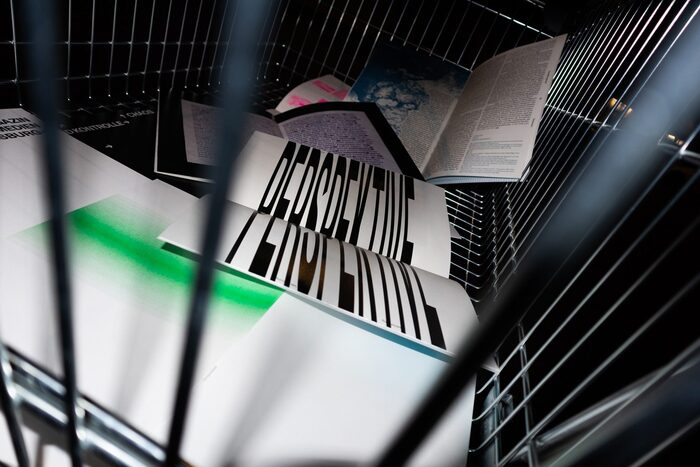 ⌘E magazine, issue 4, “Chaos und Kontrolle” 3