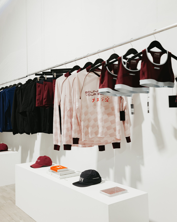 “Sound Mind Your Business” capsule by Bandit Running and Asics 5