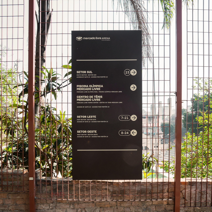 Pacaembu Stadium wayfinding 4