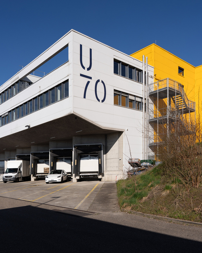 U70 sign system 1