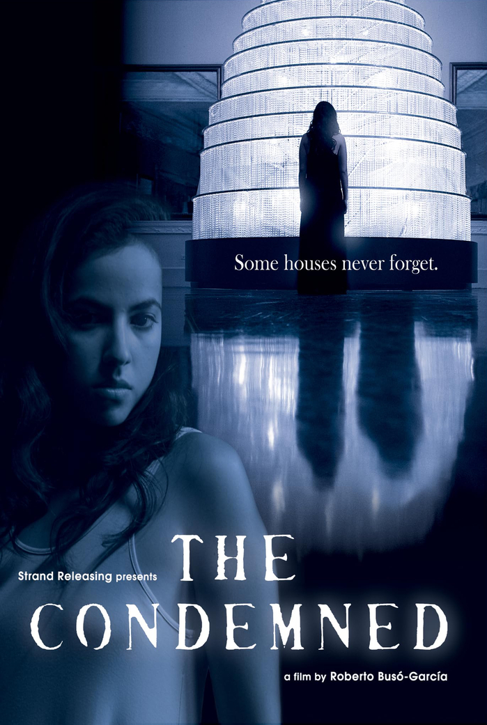 On this poster, the tagline “Some houses never forget” is added in , with credits in .