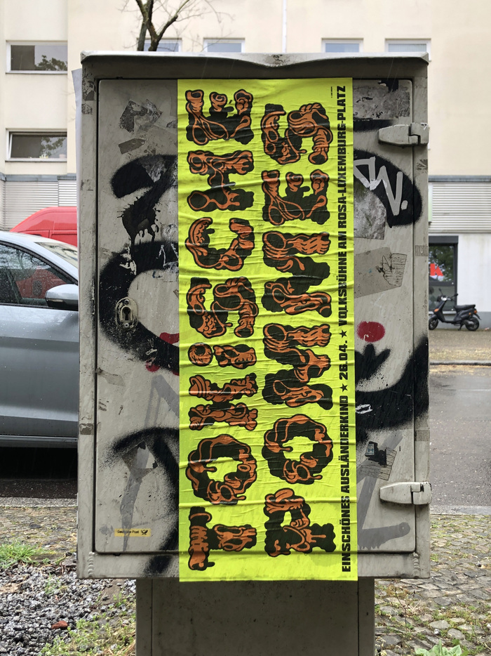 Toxische Pommes – Ein schönes Ausländerkind at Volksbühne poster 1