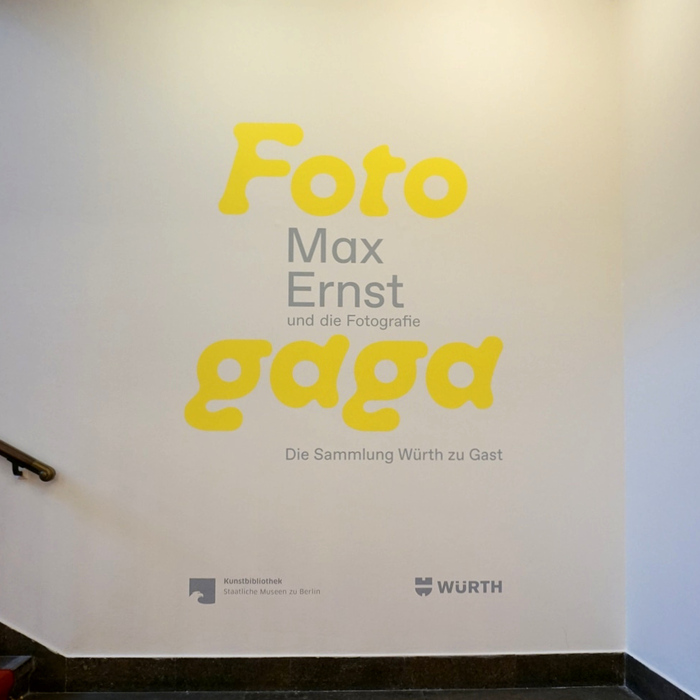The info panels and wall signs for the exhibition were produced by Fotoreklame.