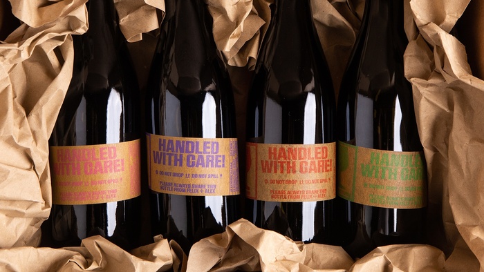 “Handled with care!” wine labels 4