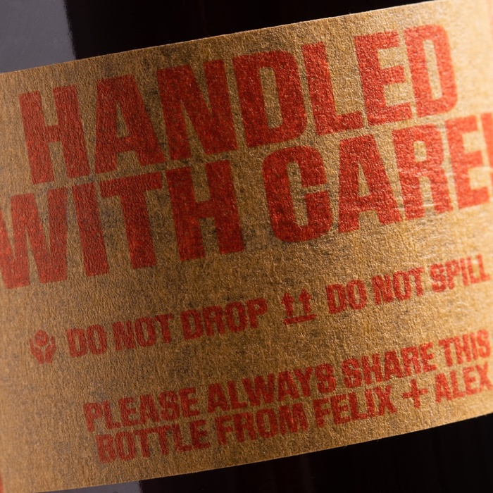 “Handled with care!” wine labels 3