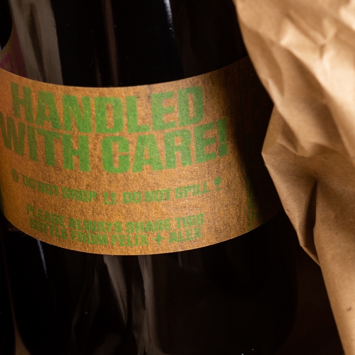 “Handled with care!” wine labels 5