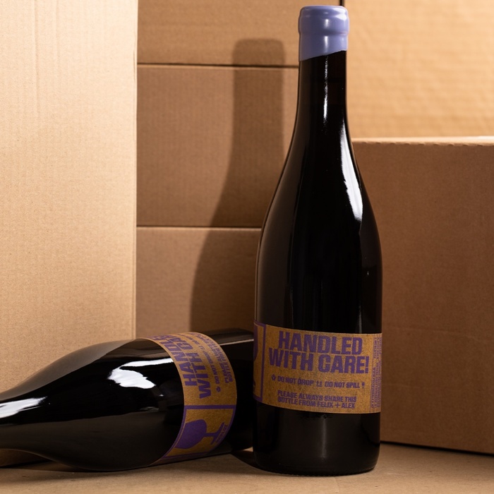 “Handled with care!” wine labels 9