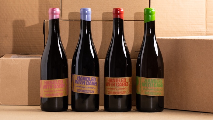 “Handled with care!” wine labels 2