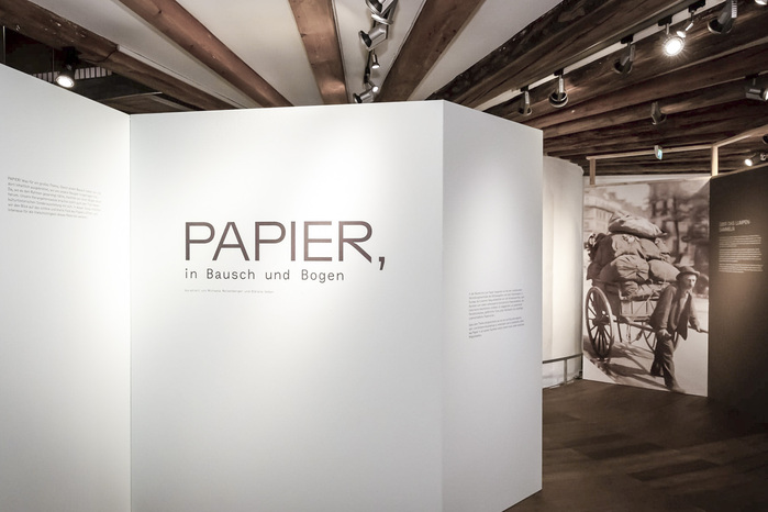 PAPIER, in Bausch und Bogen exhibition at Turm&nbsp;9&nbsp;– Stadtmuseum&nbsp;Leonding 2