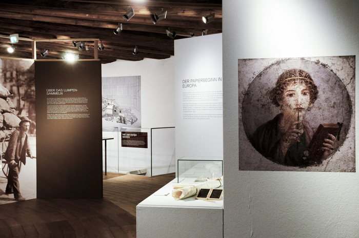 PAPIER, in Bausch und Bogen exhibition at Turm&nbsp;9&nbsp;– Stadtmuseum&nbsp;Leonding 3