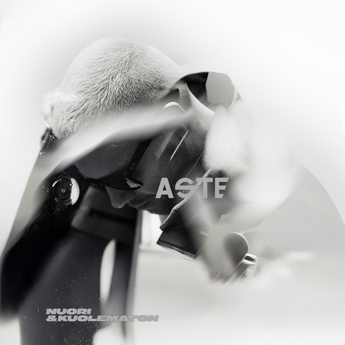 Nuori &amp; Kuolematon album art