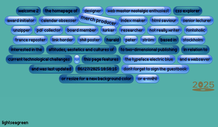 When entering the website, all the pills rotate before they find their horizontal position. The background color changes according to the width of the browser window. If one does note interact with the page, everything gets blurry.