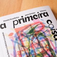 <cite>A primeira coisa que existiu: Poesia brasileira para jovens leitores</cite>